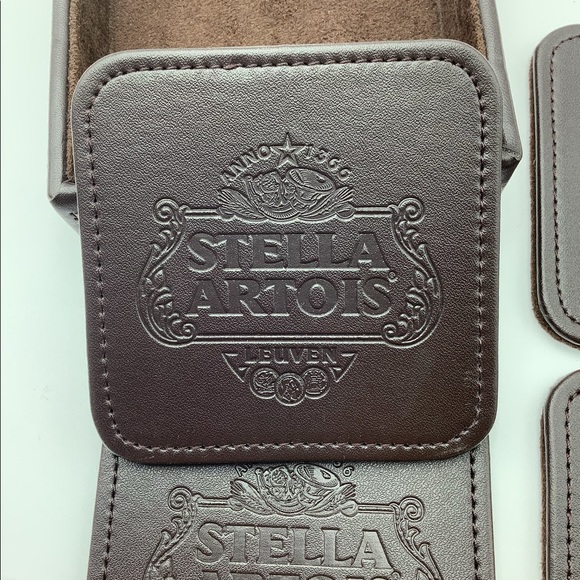 STELLA ARTOIS , LEATHER COASTERS .. EUC ..🍷 - Picture 2 of 5